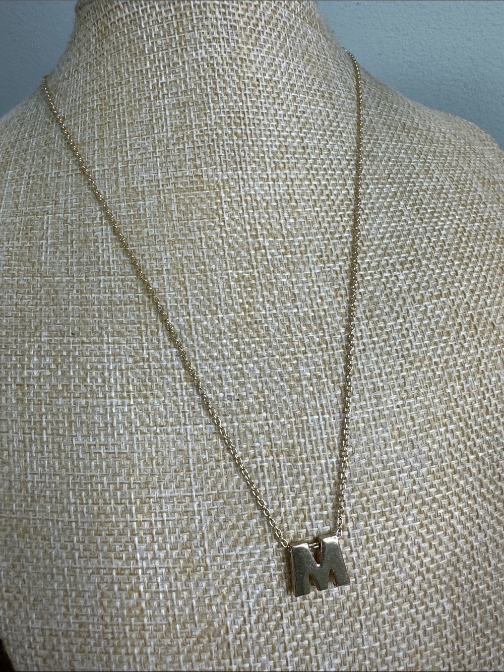Avon Gold Initial M Pendant Necklace